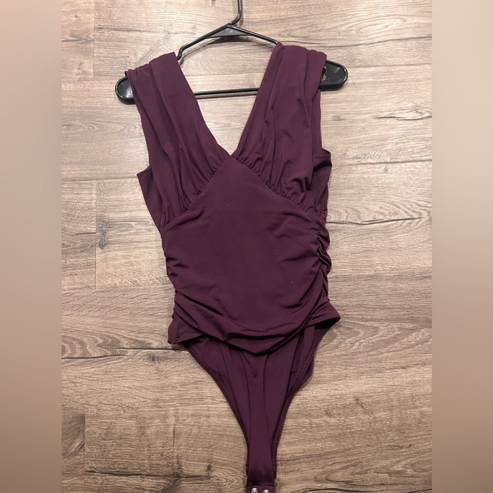 Body Contour Express Thong Bodysuit - Picture 4 of 6